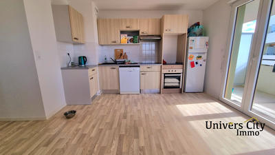 Appartement - 77 m² - 4 pièces