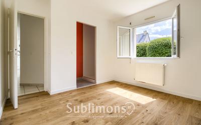 Maison - 88 m² - 5 pièces