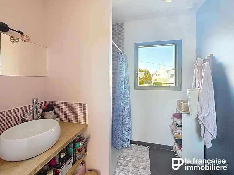 Maison - 185 m² - 6 pièces