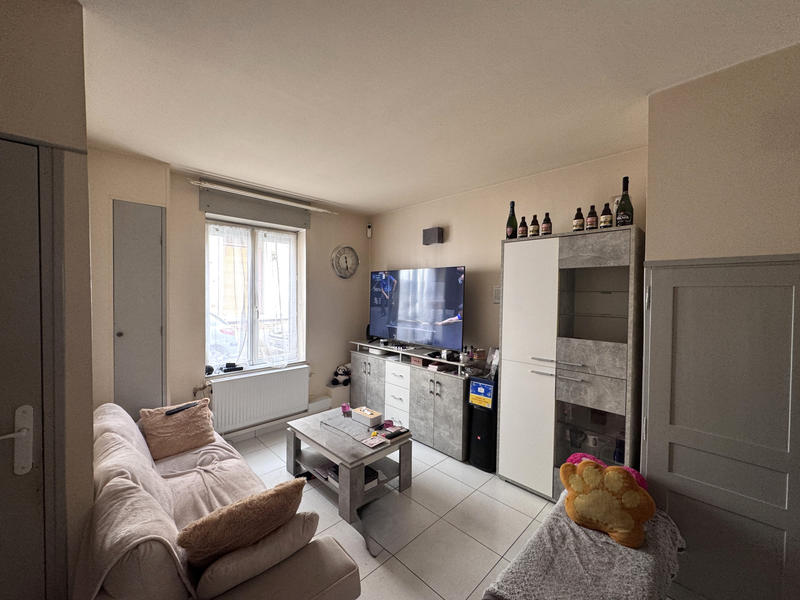 Maison - 95 m² - 5 pièces