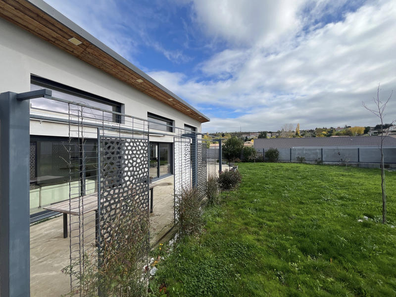 Maison - 179 m² - 6 pièces