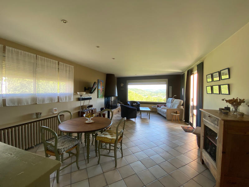 Maison - 126 m² - 7 pièces