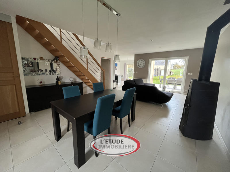 Maison - 140 m² - 6 pièces