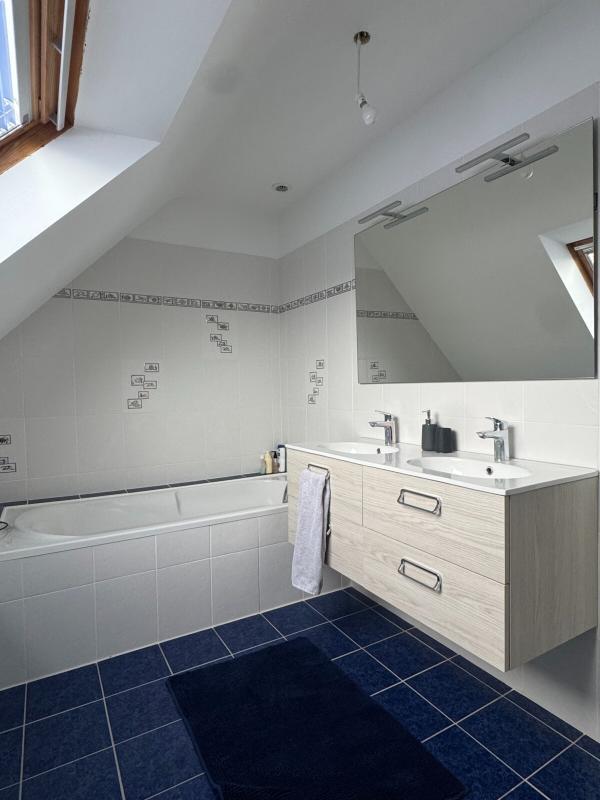 Maison - 119 m² - 6 pièces