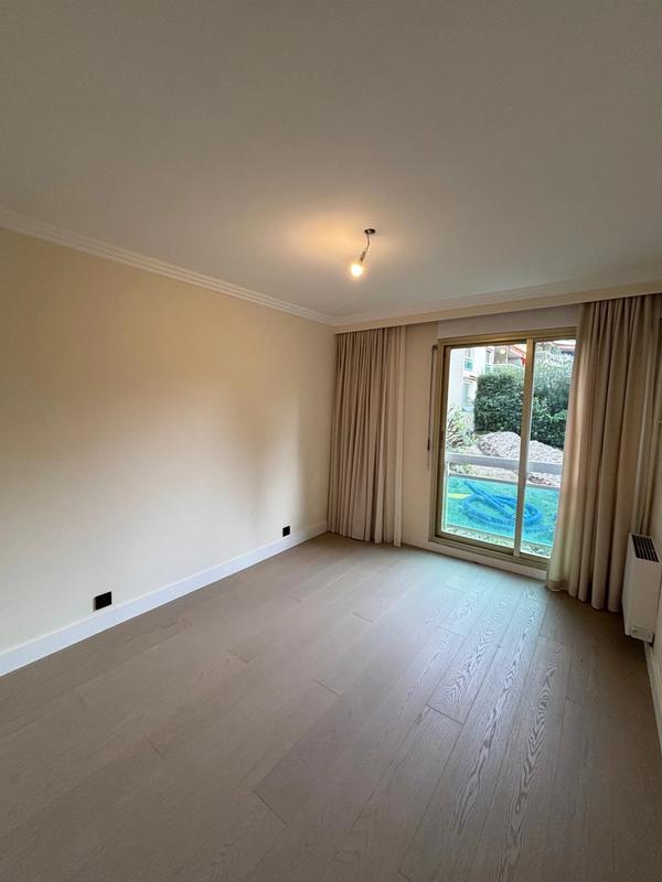 Appartement - 95 m² - 4 pièces