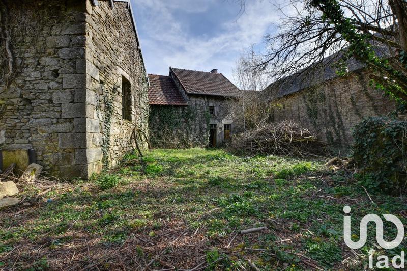 Maison de village - 90 m² - 2 pièces