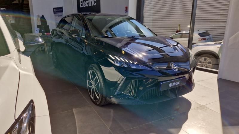 Mg Mg4 Luxury 64kWh 150kW