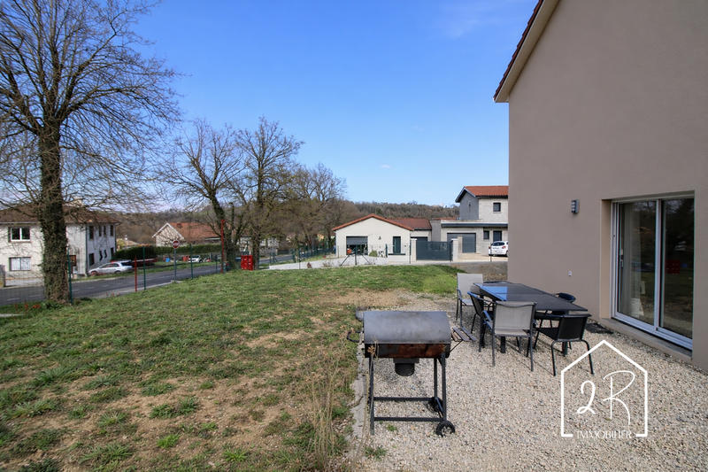Maison - 90 m² - 4 pièces