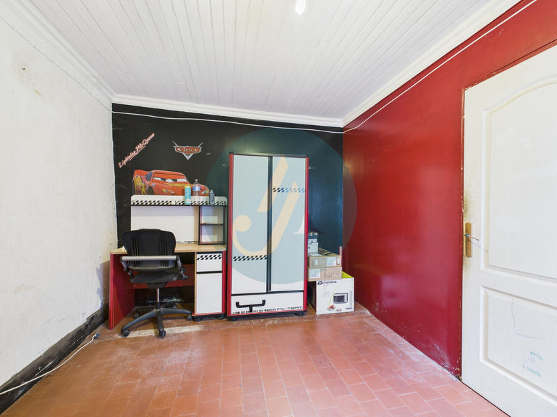 Maison - 201 m² - 7 pièces