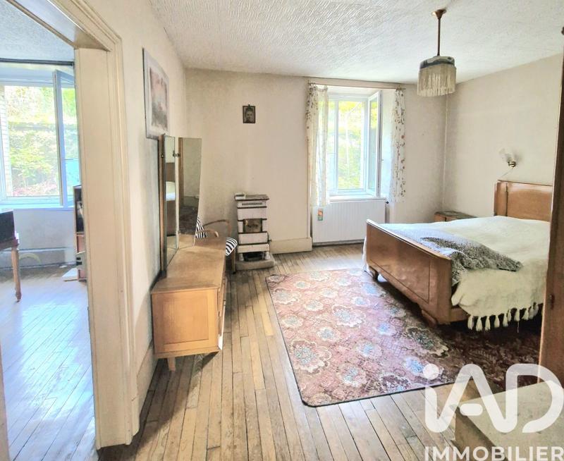 Maison - 264 m² - 7 pièces