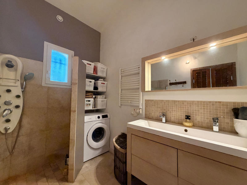 Villa - 182 m² - 5 pièces