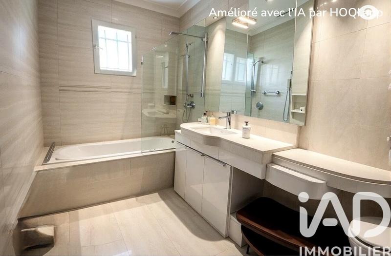 Maison - 186 m² - 6 pièces