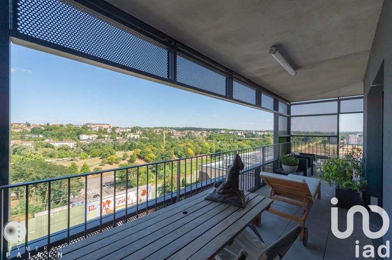 Appartement - 82 m² - 3 pièces