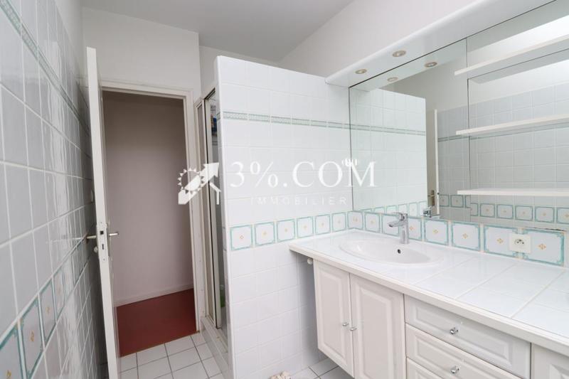 Maison - 176 m² - 9 pièces