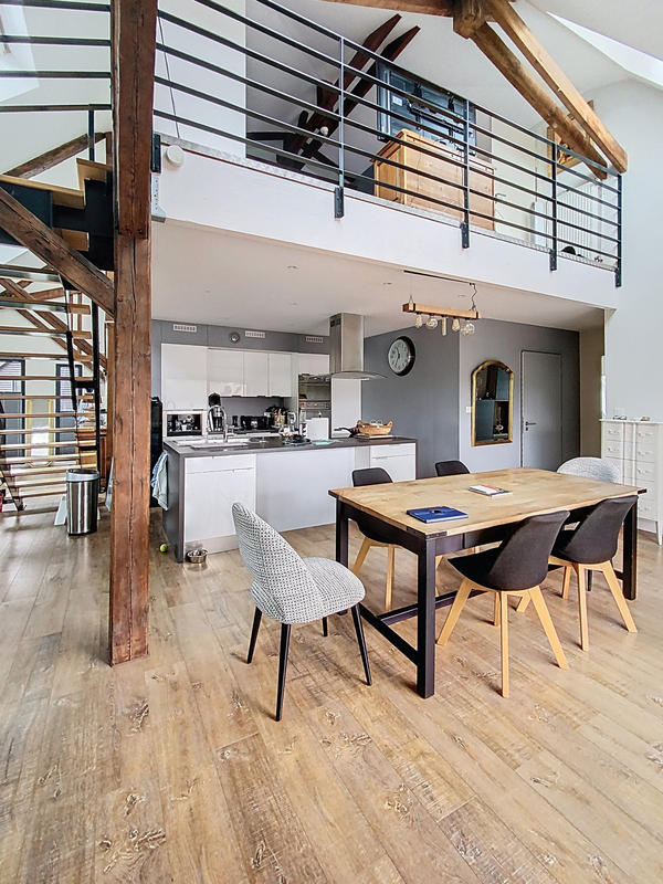 Appartement - 129 m² - 5 pièces