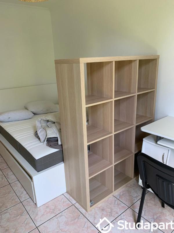 Chambre - 11 m² - 1 pièce