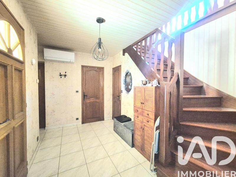 Maison - 137 m² - 6 pièces