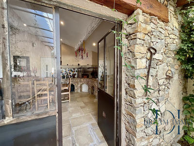 Maison - 141 m² - 5 pièces