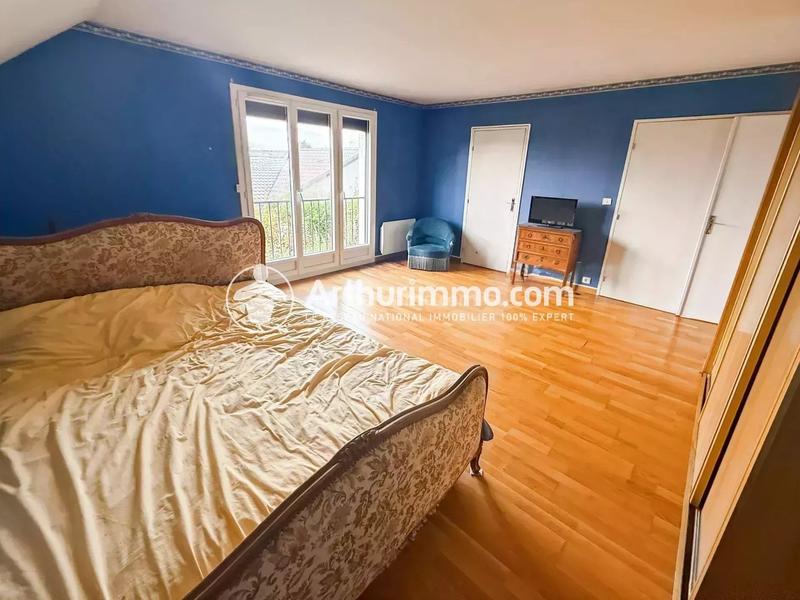 Maison - 189 m² - 8 pièces