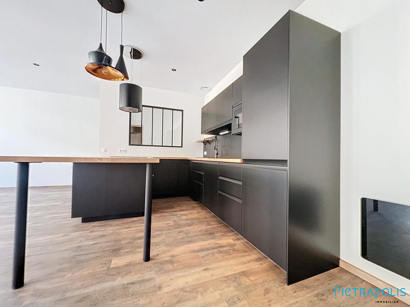 Appartement - 108 m² - 5 pièces