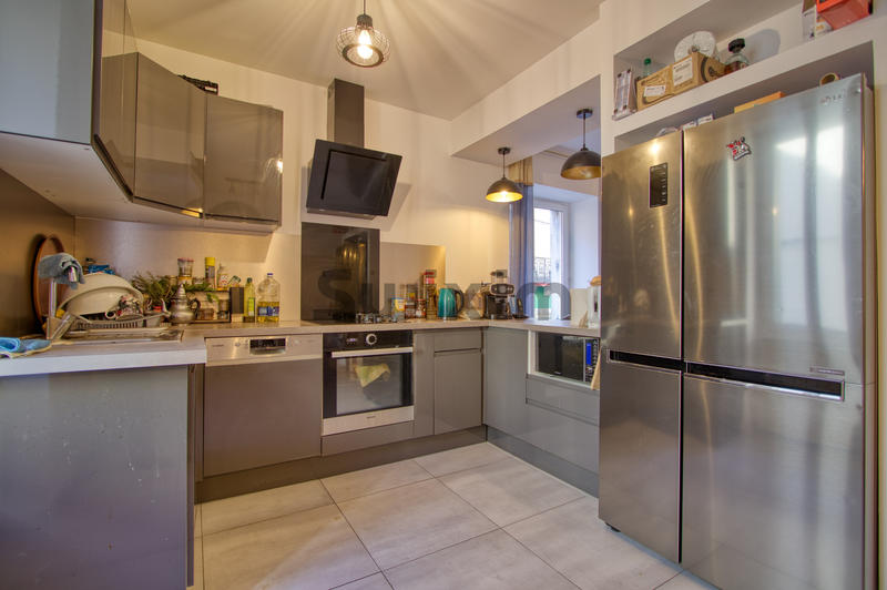 Immeuble - 700 m² - 22 pièces