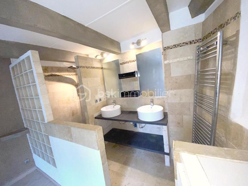 Maison de village - 177 m² - 8 pièces