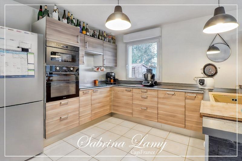 Pavillon - 142 m² - 5 pièces