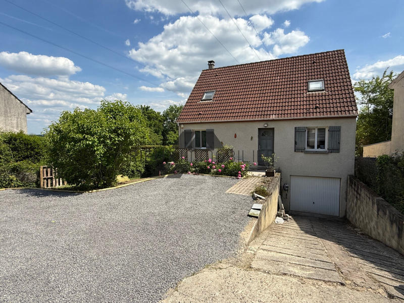 Propriété - 100 m² - 6 pièces