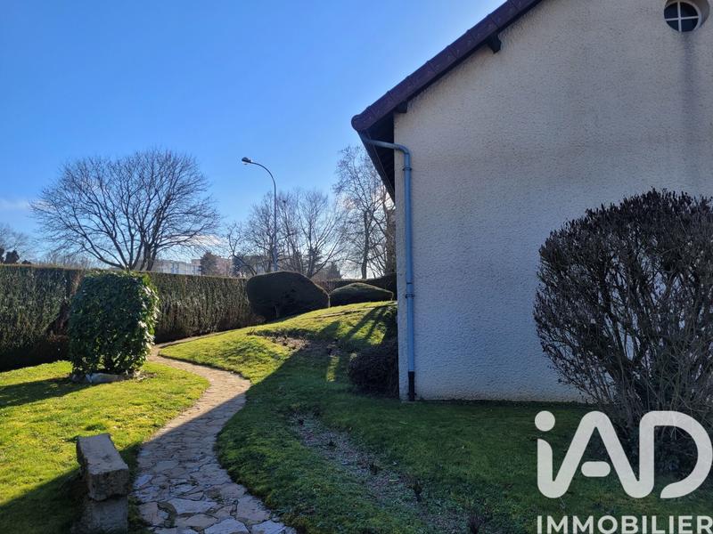 Maison - 77 m² - 4 pièces