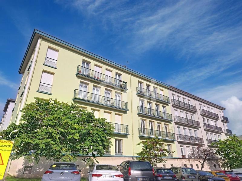 Appartement - 87 m² - 4 pièces