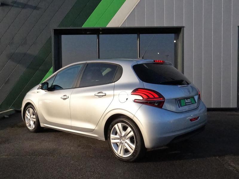 Peugeot 208 1.2 PureTech 82ch Bvm5 Style