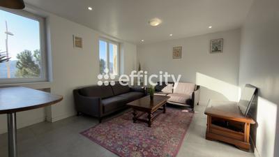 Appartement - 60 m² - 2 pièces