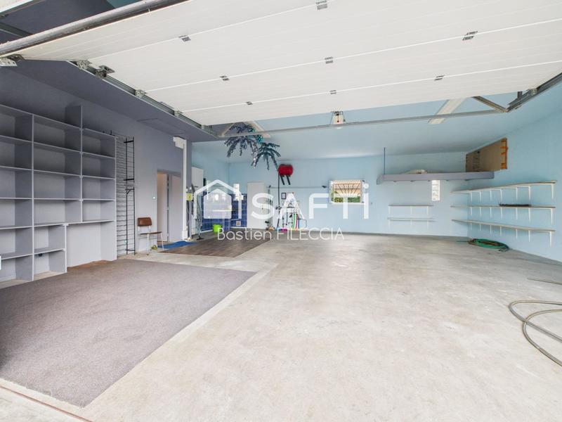 Villa - 173 m² - 4 pièces