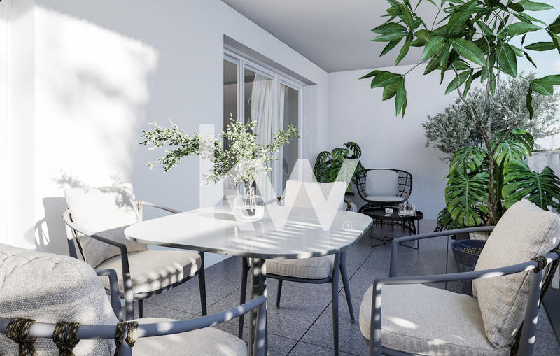 Appartement - 100 m² - 5 pièces