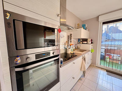 Appartement - 85 m² - 4 pièces