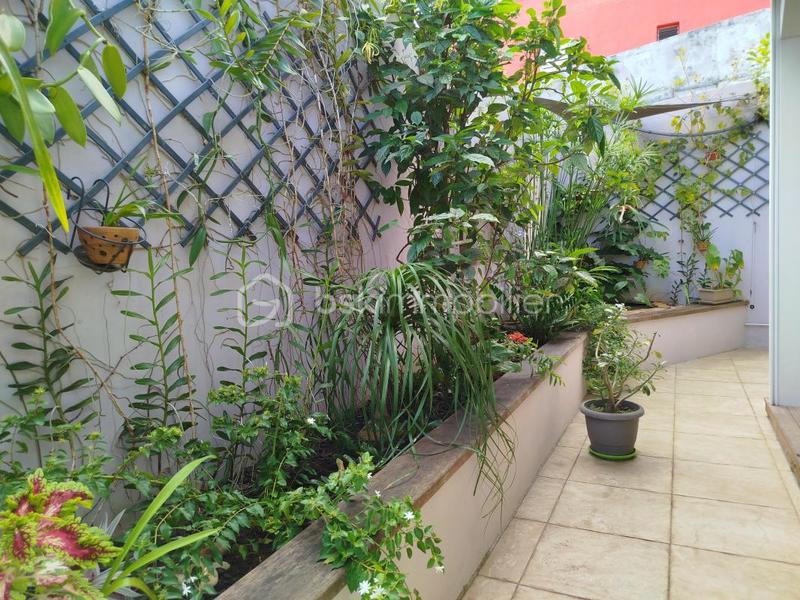 Maison traditionnelle - 83 m² - 3 pièces