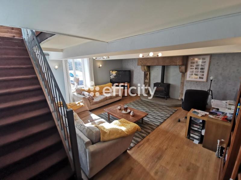 Maison - 170 m² - 7 pièces