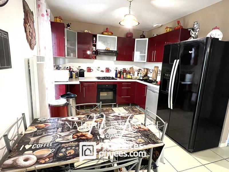 Maison - 97 m² - 4 pièces