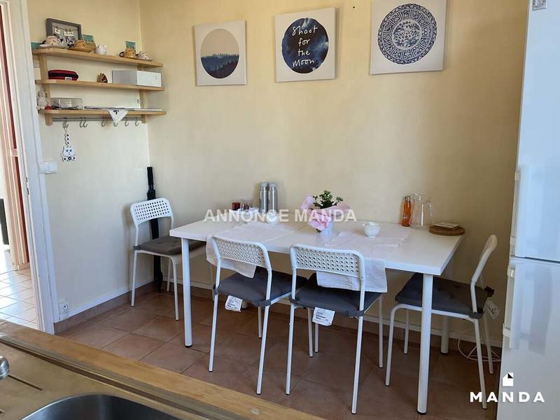 Chambre - 15 m² - 4 pièces