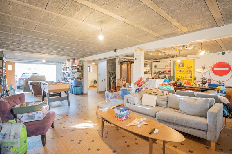 Maison traditionnelle - 150 m² - 6 pièces