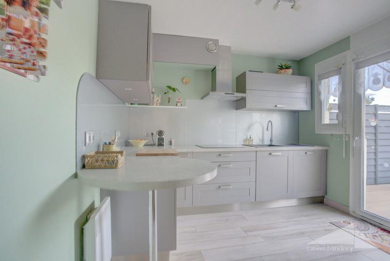 Maison - 102 m² - 4 pièces