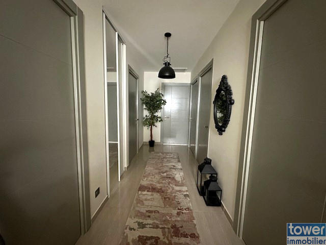 Maison - 163 m² - 6 pièces