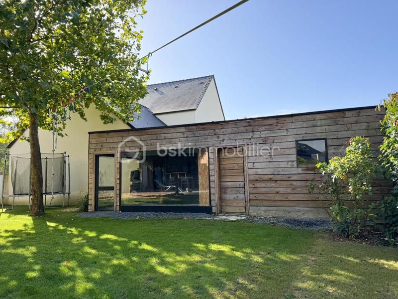 Maison - 100 m² - 5 pièces