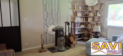 Maison - 217 m² - 8 pièces