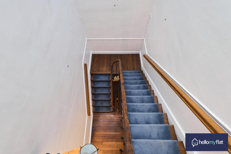 Maison - 188 m² - 8 pièces