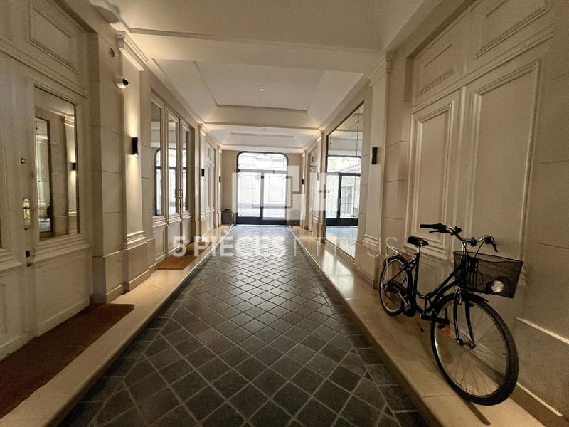 Appartement bourgeois - 130 m² - 6 pièces