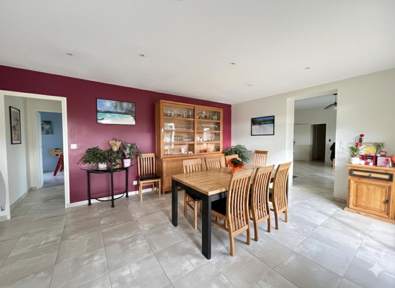 Maison - 175 m² - 6 pièces