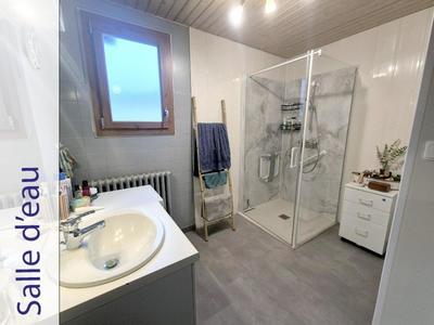 Maison - 92 m² - 4 pièces