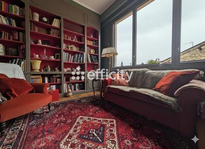 Appartement - 310 m² - 8 pièces