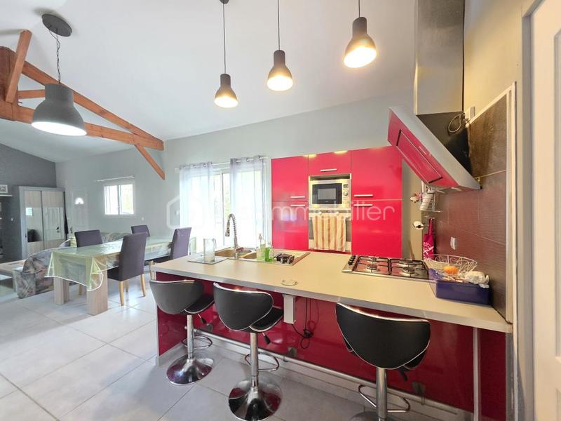 Maison - 106 m² - 5 pièces